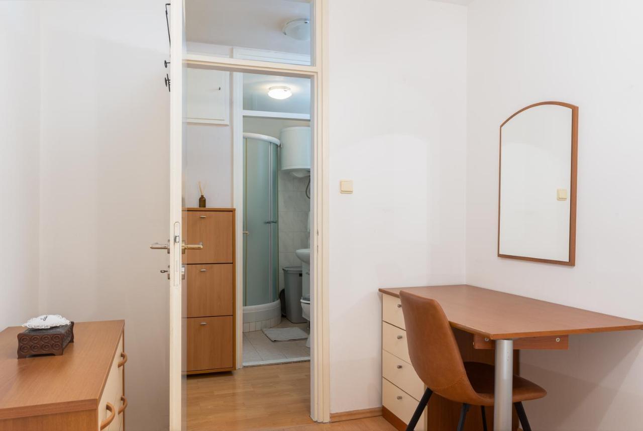 Adriatic Charm: Coastal Heaven Of Dubrovnik Apartment Екстериор снимка